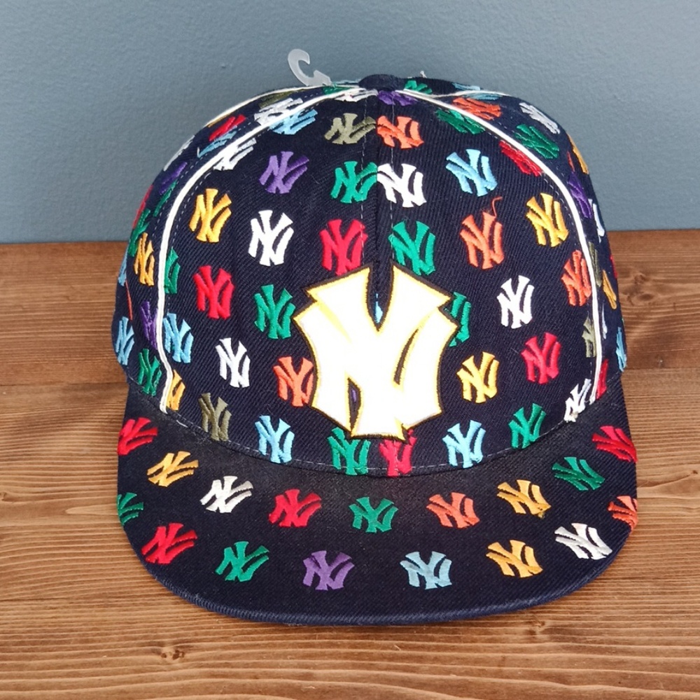NY Yankees cap